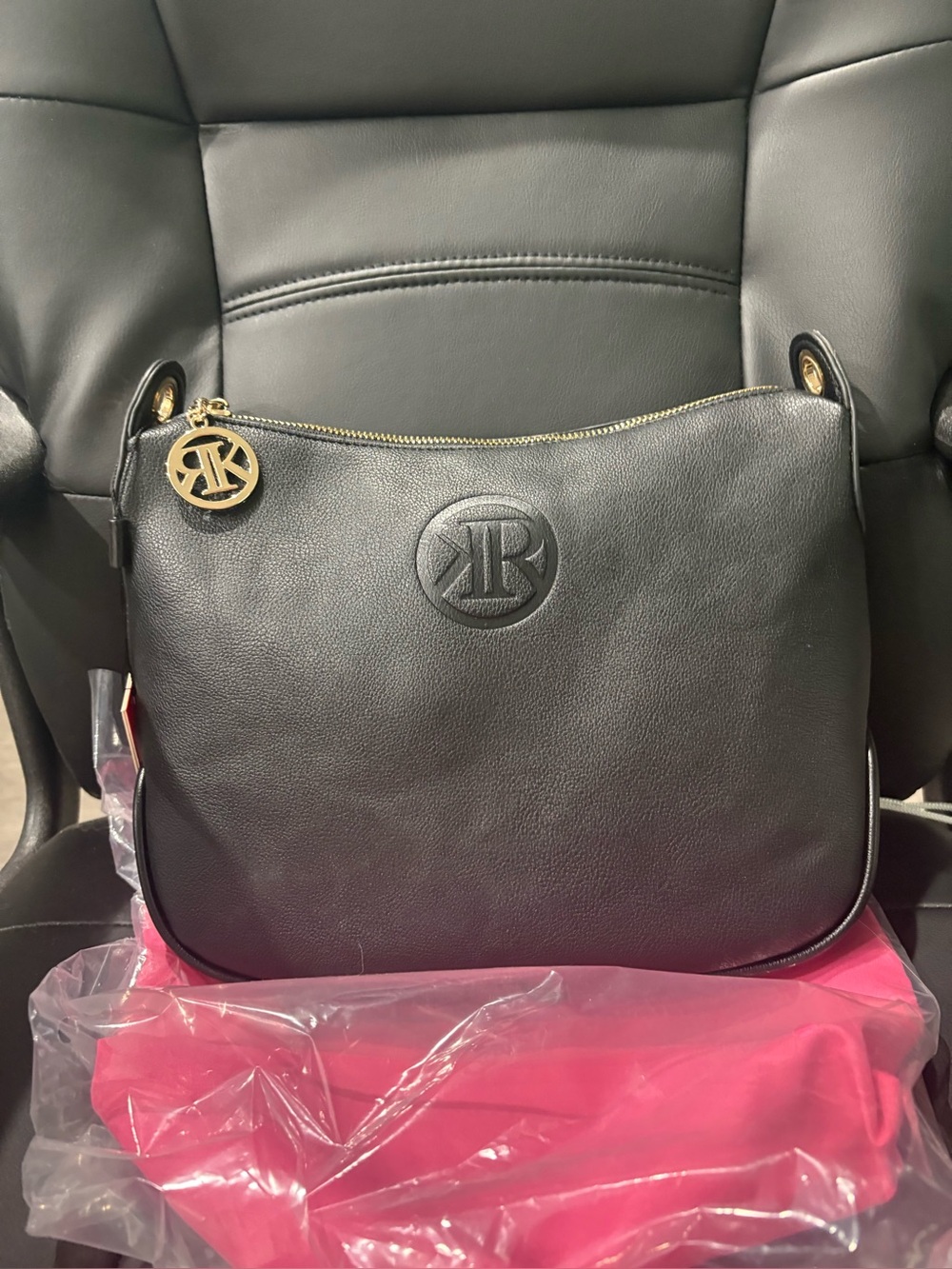 Black Crossbody Bag ( bundle of 10 purses)